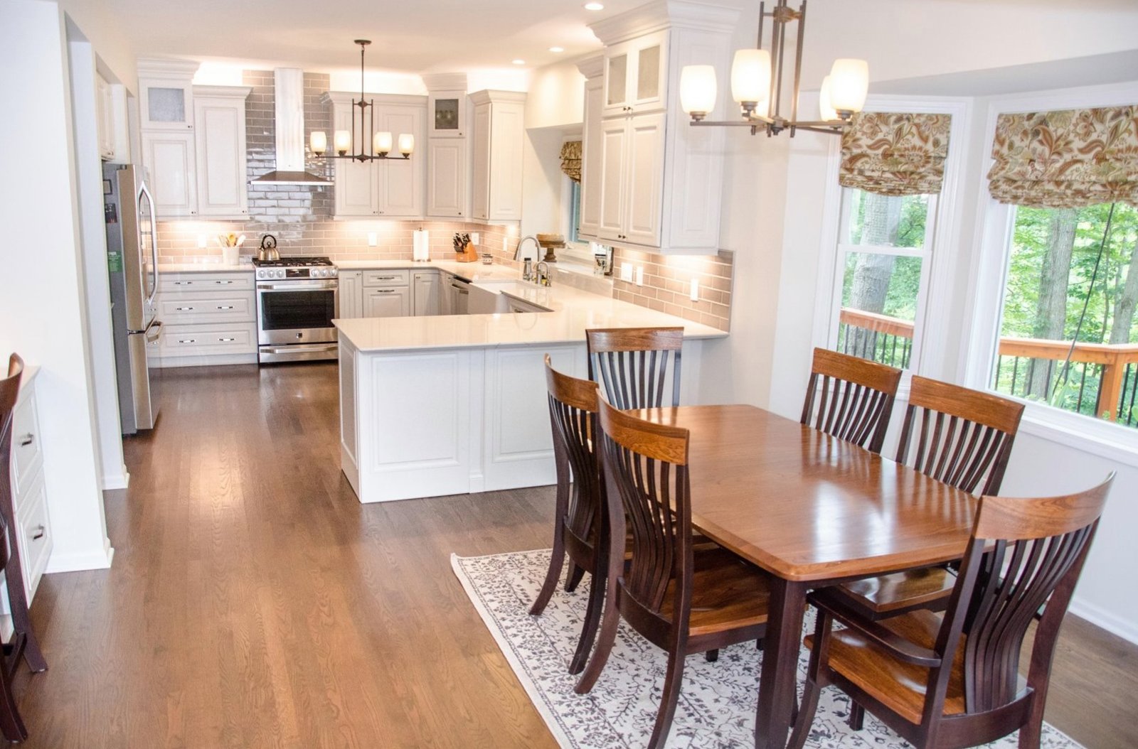 kitchen-cabinet-painting-service