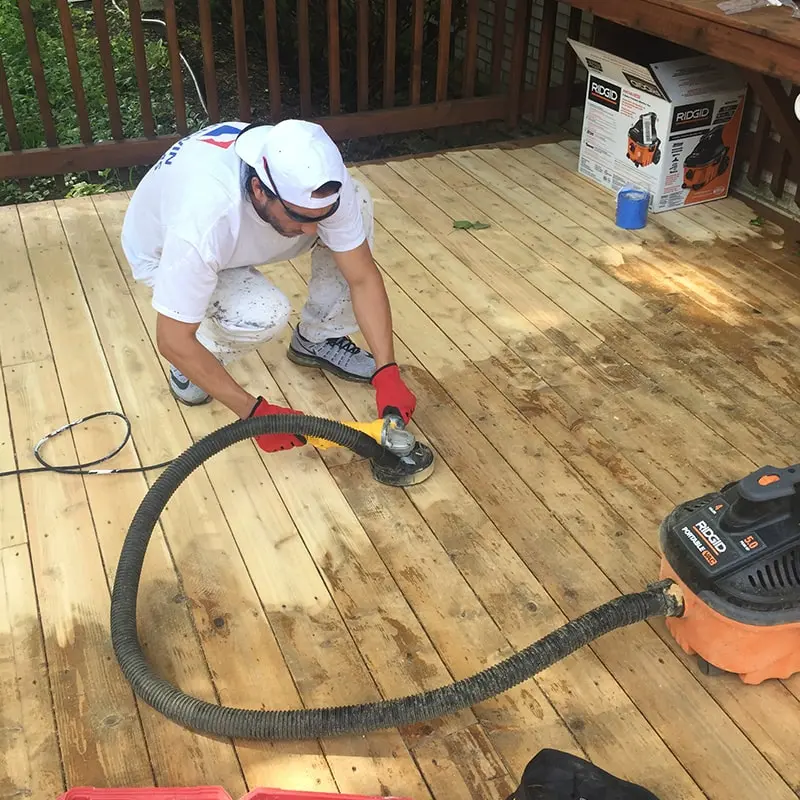 deck-staining