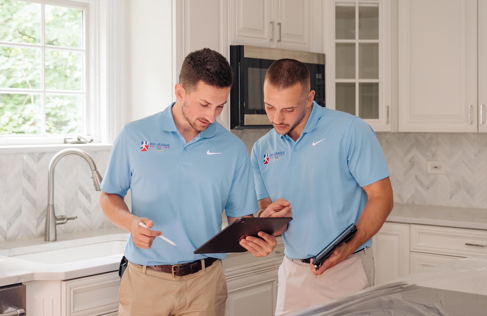 Professional painting services provided by experienced local painters in Glenview, IL, delivering high-quality results for residential properties.